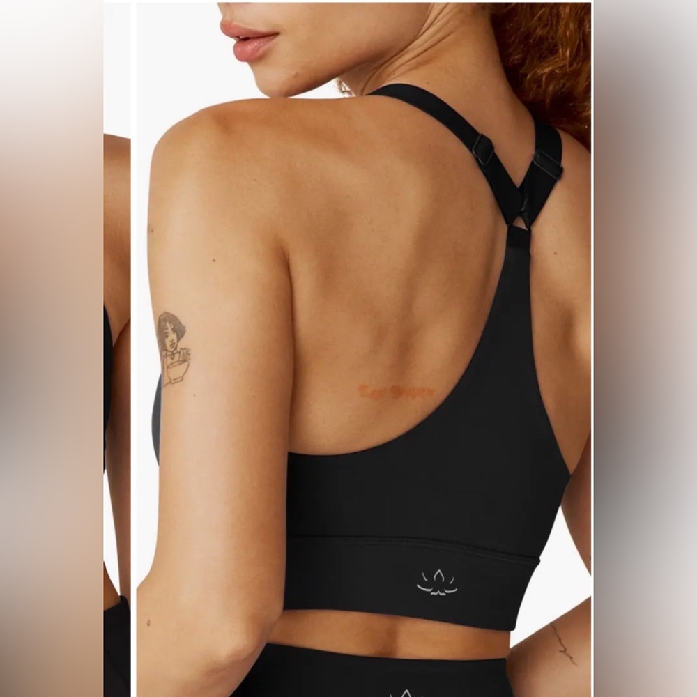 Beyond Yoga Powerbeyond Strive Longline Sports Bra , Small